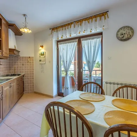 Mavero Apartment