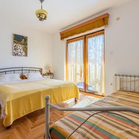 Mavero Apartment *