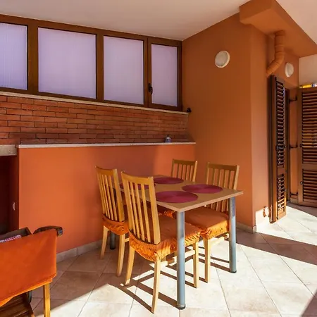 Apartment Mavero *